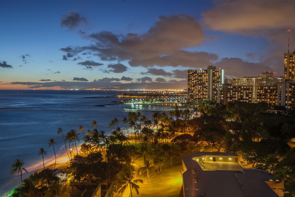 הונולולו Castle Waikiki Shore מראה חיצוני תמונה